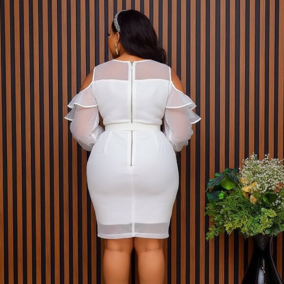 Elite Sheer-Shoulder Cocktail Dress  L - 3XL - Picture 4 of 4